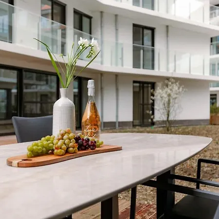 Huswell - Cozy Ground-floor With Spacious Terrace